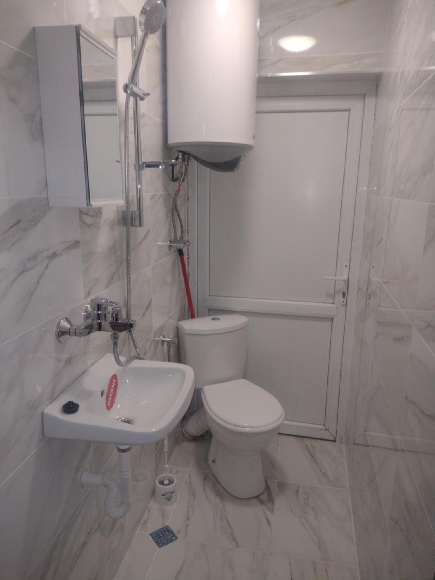 Апартмент Райчев Apartman Várna Kültér fotó